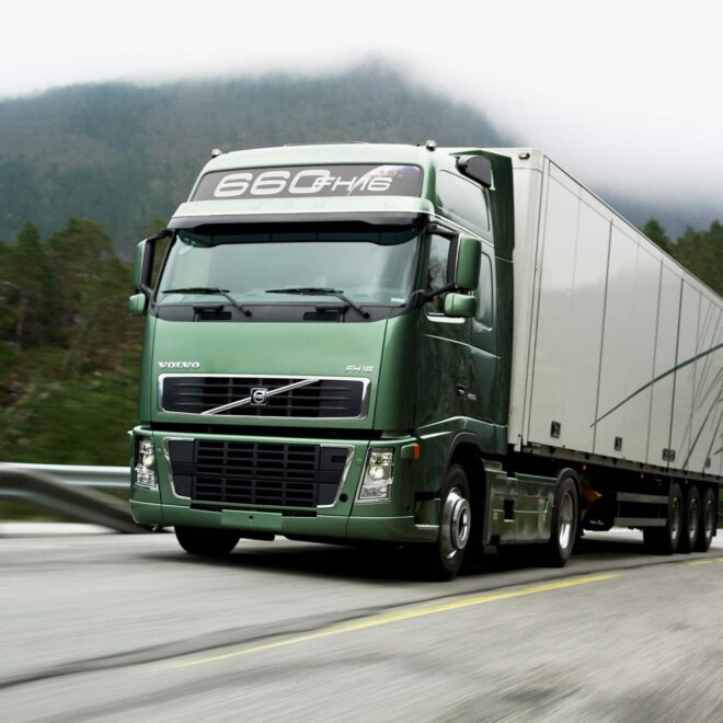 What Does 4 X 4 Truck Mean