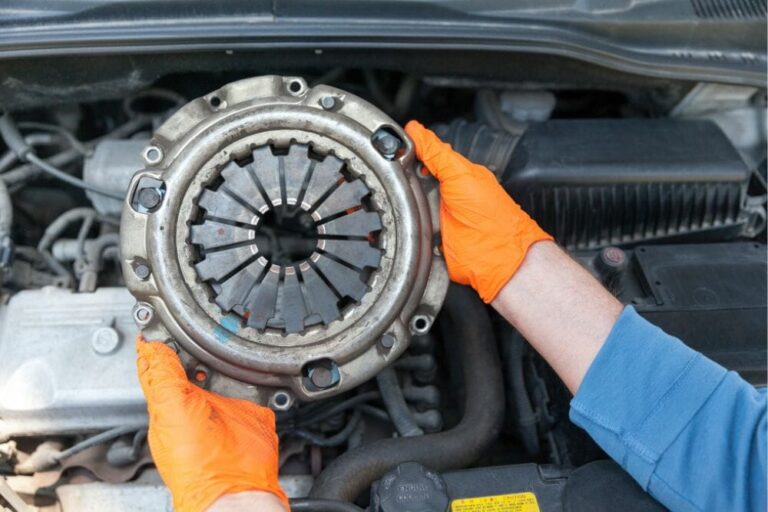 What Does Dumping The Clutch Mean