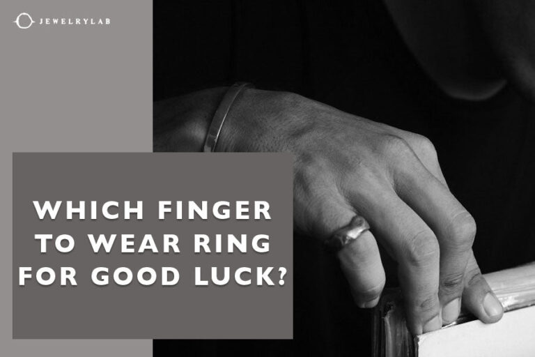 What Does It Mean To Wear Ring On Middle Finger