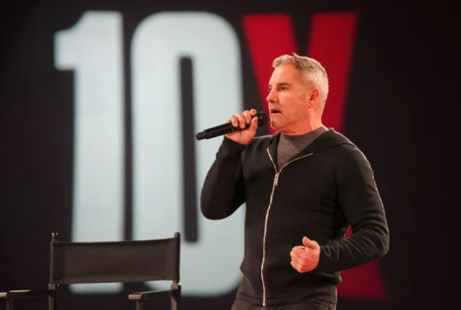 What Does 10×25 Mean