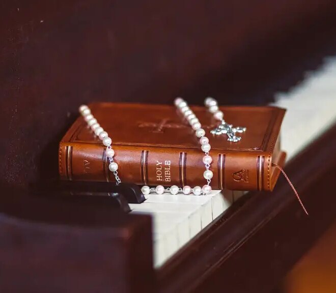 What Does Rend Mean In The Bible