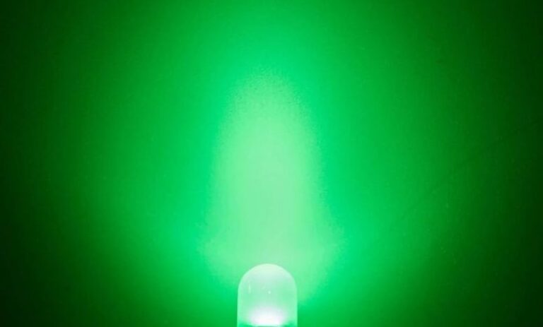 What Do Green Lights On A Car Mean