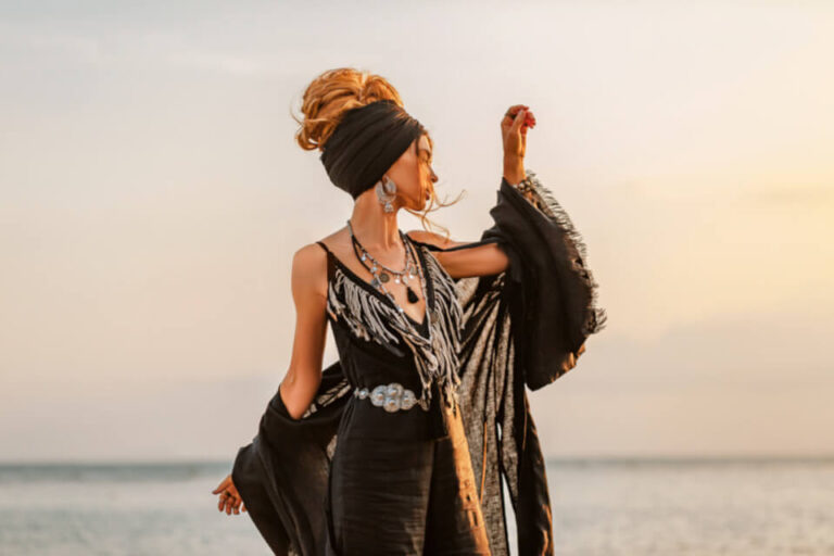 What Does Wearing Black On New Year’s Mean