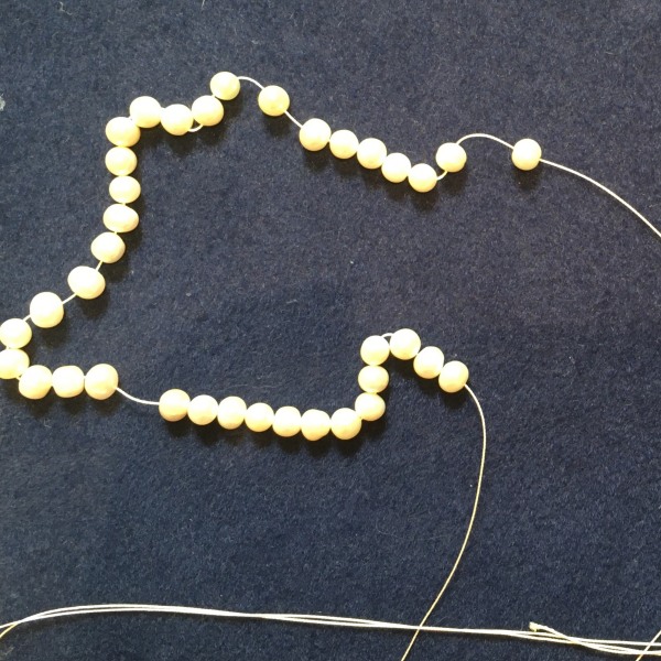 What Is Pearl Necklace Mean