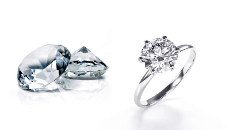 What Does A Solitaire Diamond Mean