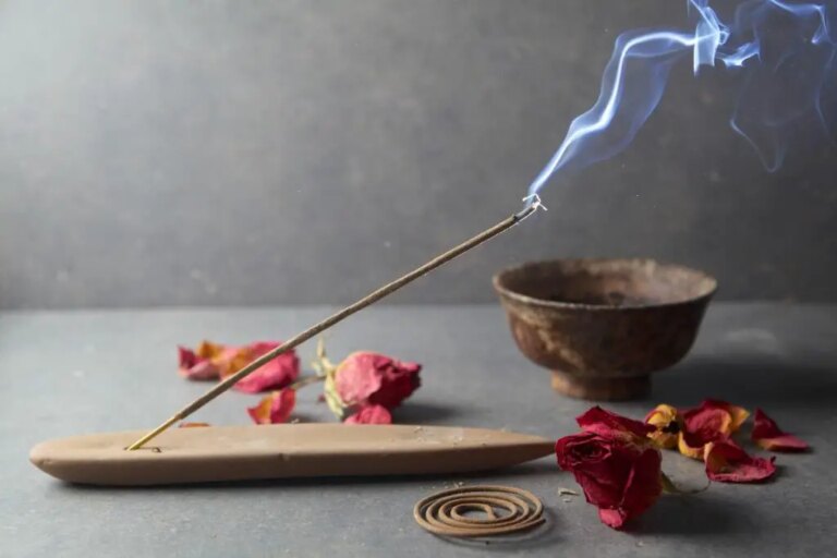 What Does It Mean When Incense Smoke Goes Straight Up