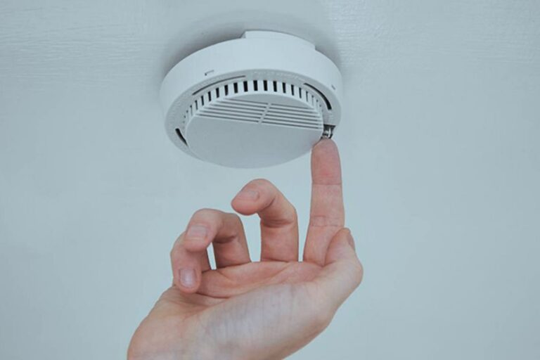 What Does It Mean When Smoke Alarm Beeps