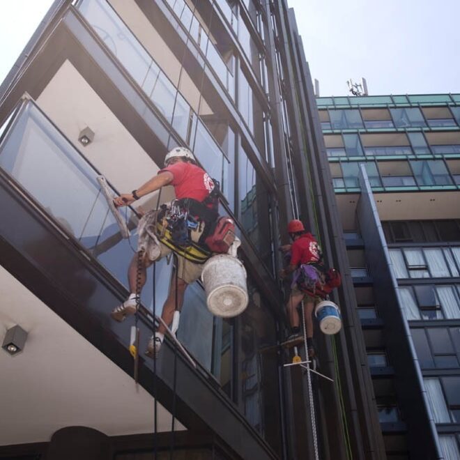 High-Rise Window Cleaners: How Tall Buildings Are Washed Safely