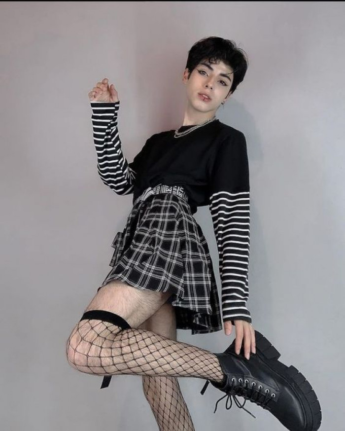 How to Dress Like a Femboy: Outfit Ideas and Style Basics
