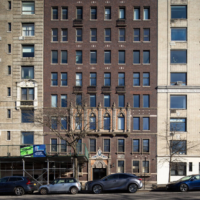 Upper West Side Apartment Buildings: Prewar and Modern Options