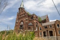 Abandoned Buildings in St. Louis MO: History Maps and Safety Tips