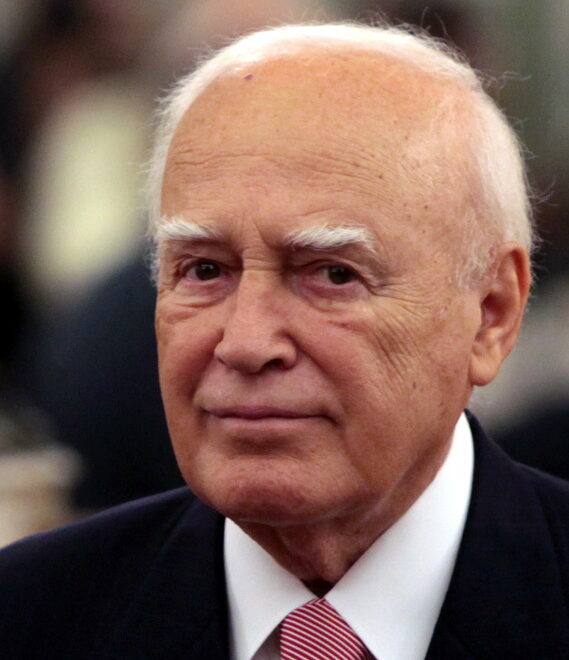 Why Buildings in Greece Are White: Climate History and Culture