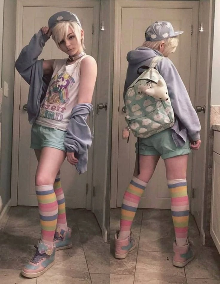 How to Make a Femboy Outfit: Mixing Cute and Street Styles