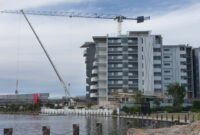 How Do You Get Cranes on Top of Buildings? Simple Explanation