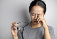 What Do You Do If You Scratch Your Eye? First Aid and When to See a Doctor