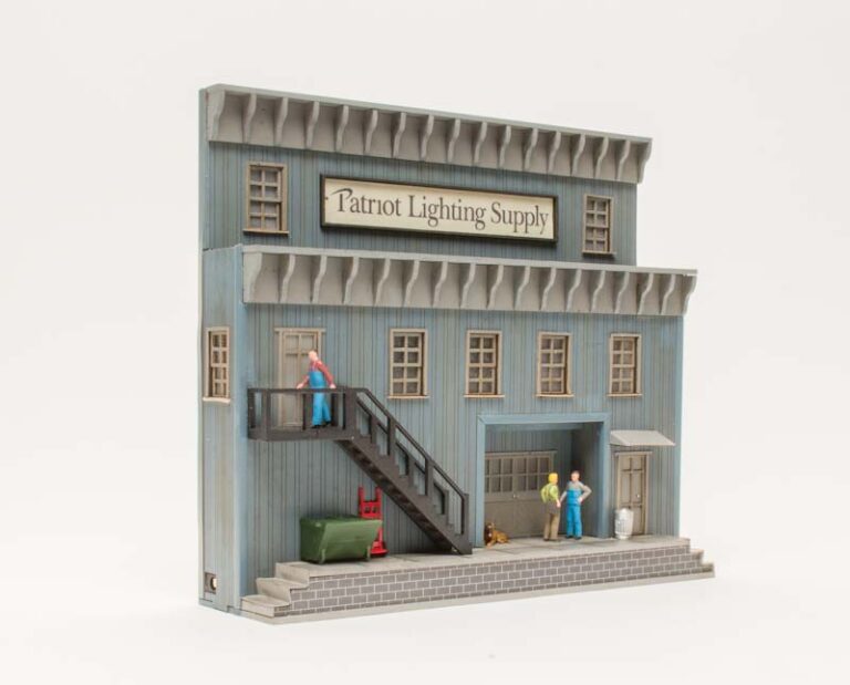 O Gauge Model Train Buildings: Stations Shops and Factories