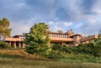 Frank Lloyd Wright Buildings in Arizona: Desert Architecture Guide