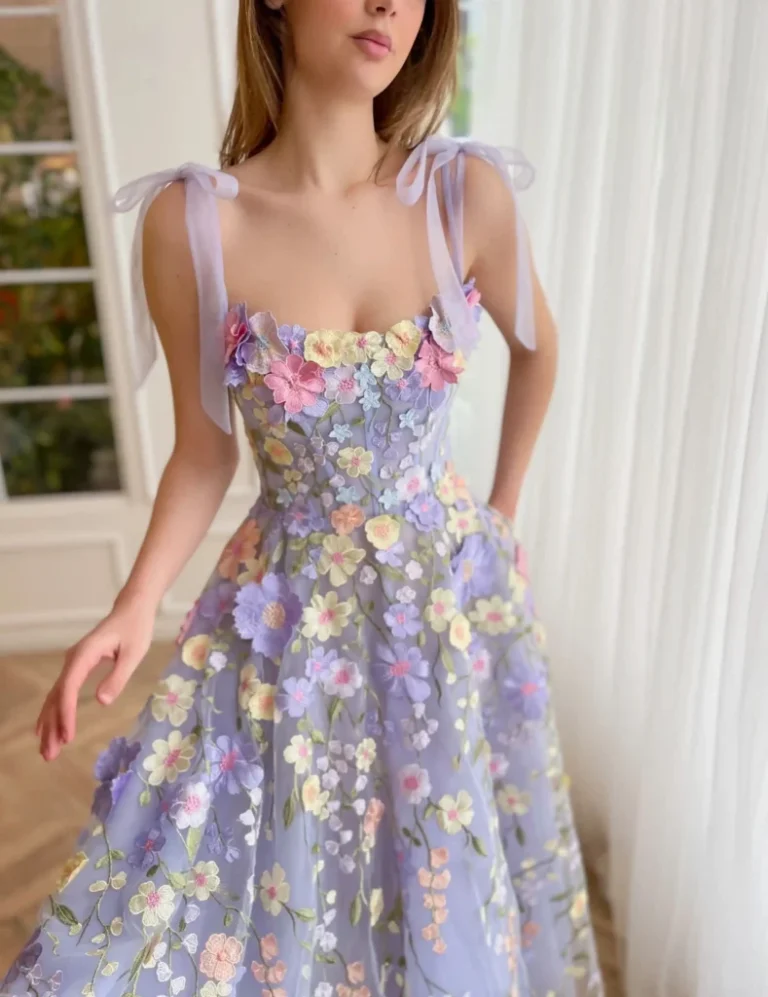 What Do You Wear to a Tea Party? Elegant Outfit Inspiration