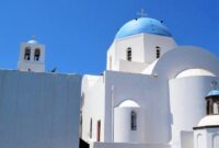 Blue and White Buildings in Greece: Why the Islands Look So Iconic