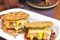 What Do Arepas Taste Like? Flavor Texture and Popular Fillings