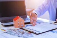 What Do Insurance Adjusters Do? Claims Process Explained Simply