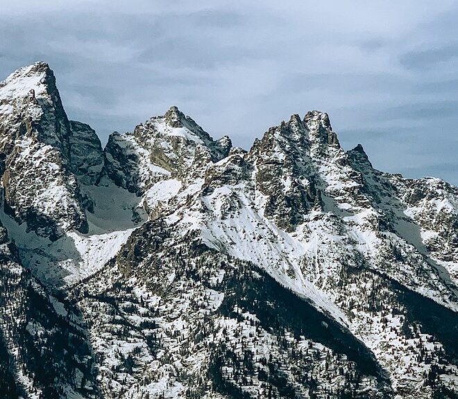 Mount Everest Compared to Buildings: Visual Height Comparisons