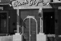 Old West False Front Buildings: Why Frontier Towns Looked Like This