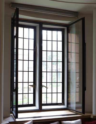 Double Glazing for Listed Buildings: What’s Allowed and What Works