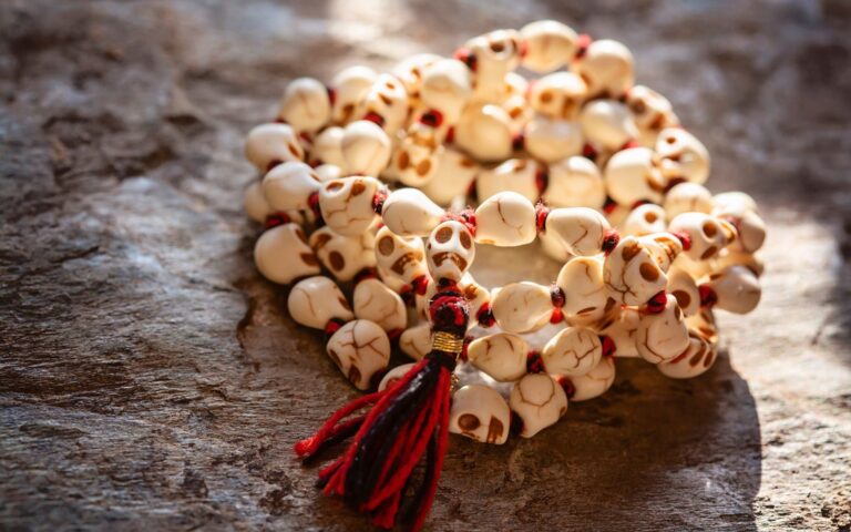 What Do Skulls Represent? Power Mortality and Cultural Symbolism