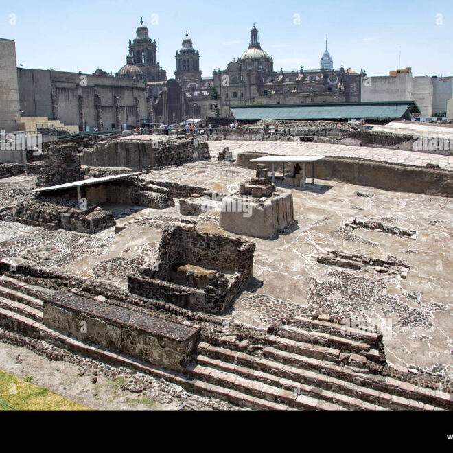 Famous Buildings in Mexico City: From Aztec Ruins to Skyscrapers