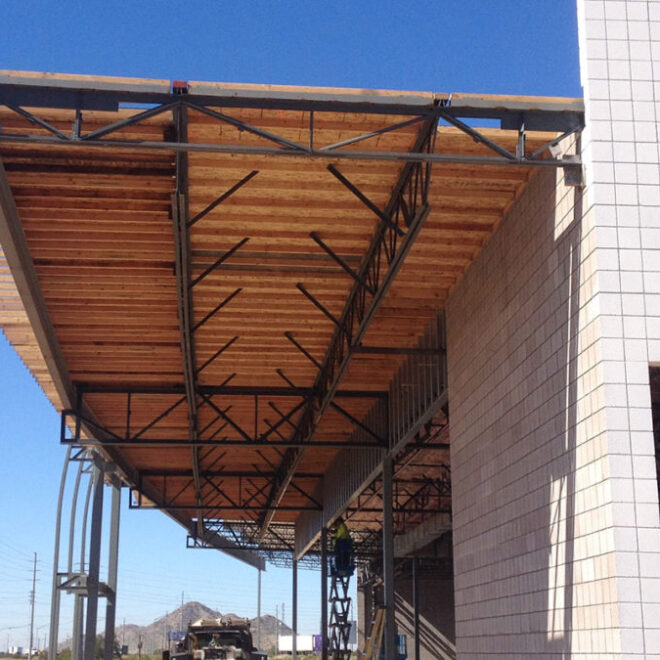 Flat Roof Systems for Commercial Buildings: Materials and Lifespan Compared