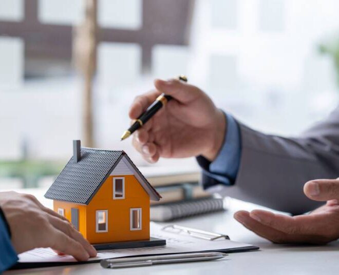 What Do Estate Attorneys Do? Wills Trusts and Probate Explained