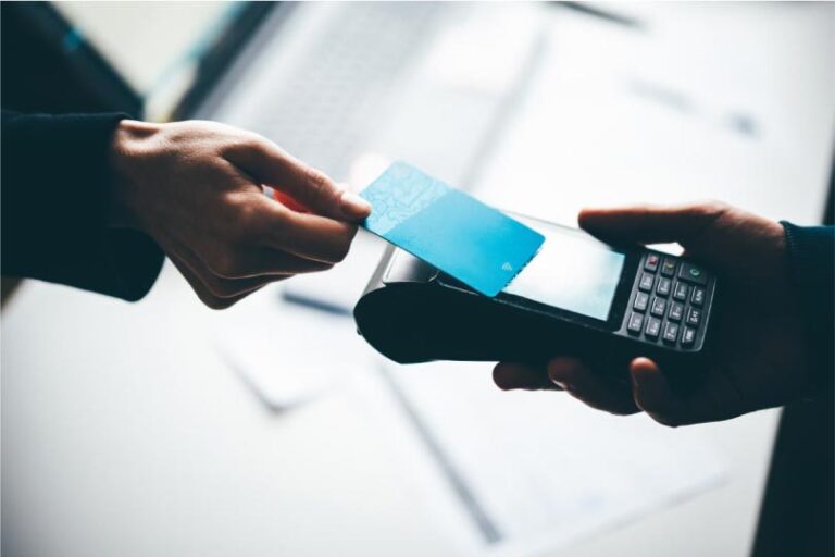 How Contactless Payments Are Changing Healthcare