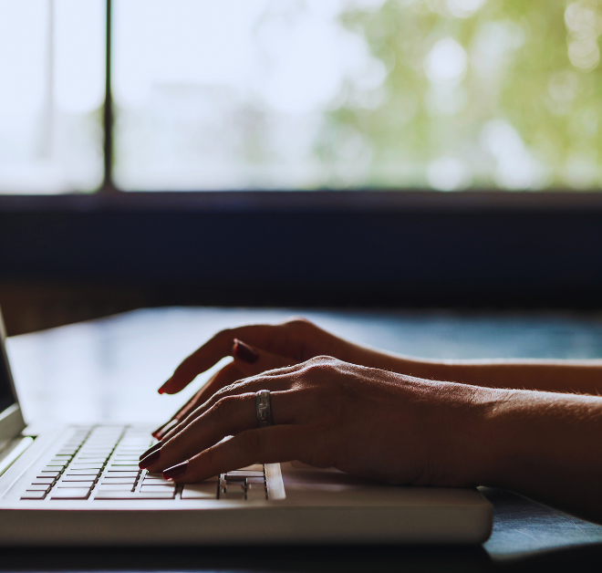 Social Media Ads Explained: Formats Costs & Best Uses