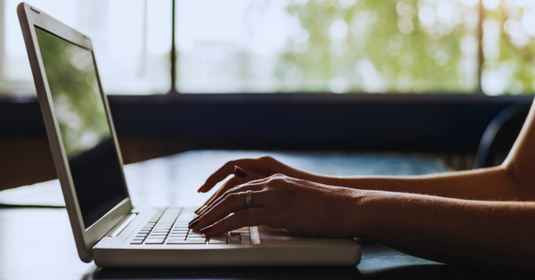 Social Media Ads Explained: Formats Costs & Best Uses