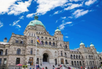 British Columbia Parliament Buildings: Best Photo Spots and Visiting Tips