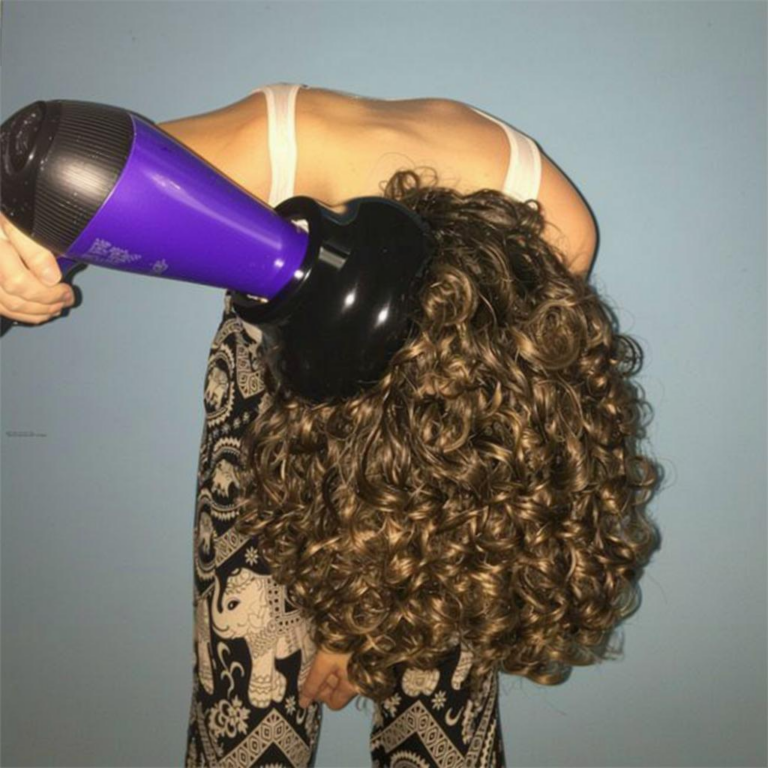 What Do Hair Diffusers Do? Curl Definition and Volume Benefits
