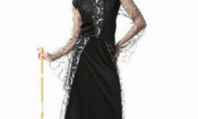 What Do Witches Wear? Traditional Attire and Modern Styles